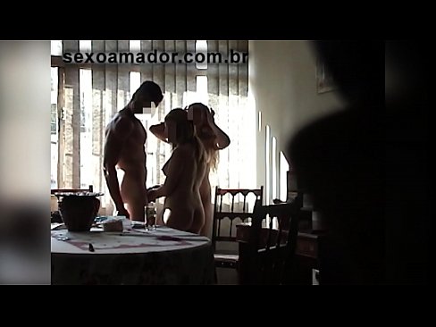 ❤️ Amigos sexuais convidam um homem gigante e um ménage à trois com ele ❤️❌ Porno em pt.serviporno.ru ️❤